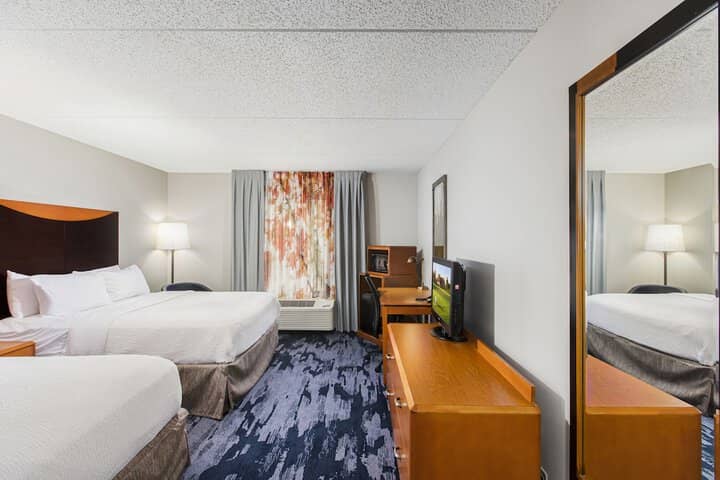 Room 5 of 31