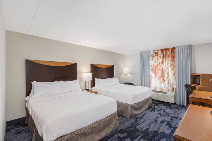 Room 4 of 31